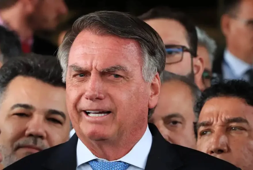 bolsonaro-planeja-solicitar-prisao-domiciliar-em-caso-de-condenacao
