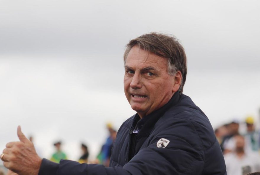 bolsonaro-recibe-alta-medica-y-vuelve-a-prision-tras-ocho-dias-hospitalizado bolsonaro-recibe-alta-medica-y-vuelve-a-prision-tras-ocho-dias-hospitalizado