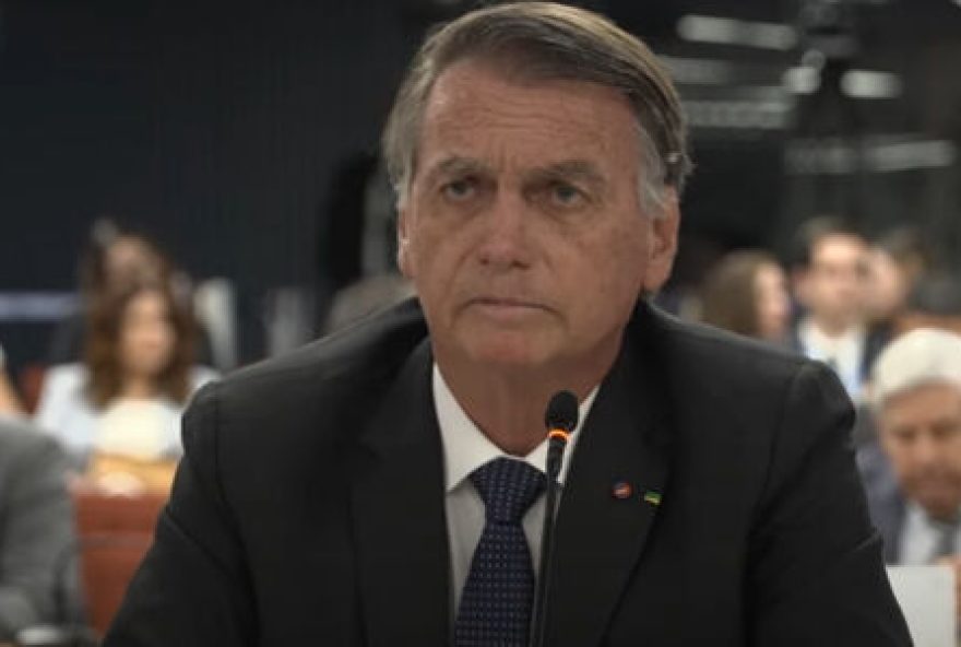 bolsonaro-solicita-ao-stf-permissao-para-visita-regular-de-aliado-em-cuidados-de-saude