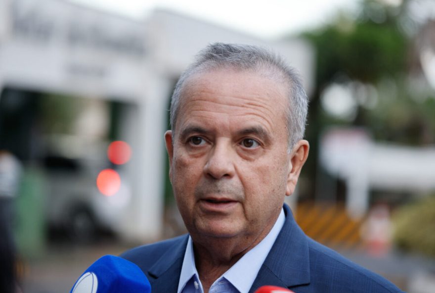 bolsonaro-solicita-visita-de-marinho-apos-autorizacao-para-ver-tarcisio bolsonaro-solicita-visita-de-marinho-apos-autorizacao-para-ver-tarcisio