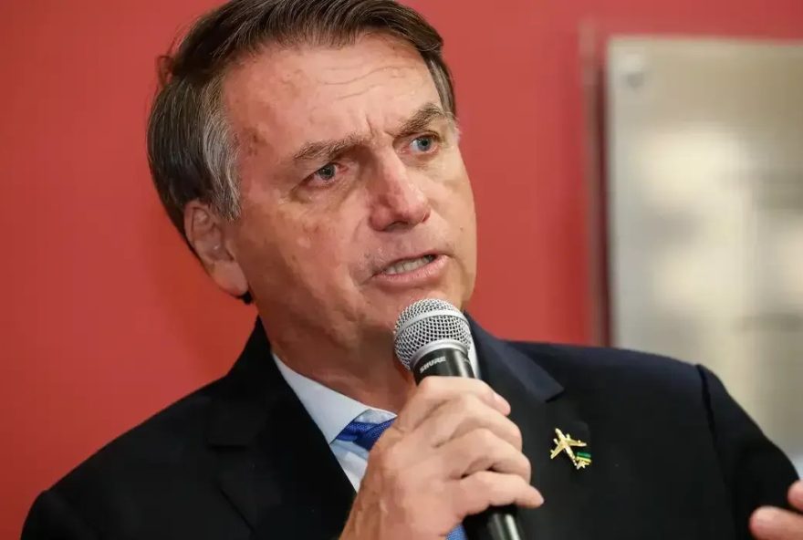 bolsonaro-testa-sua-forca-real-no-debate-da-anistia