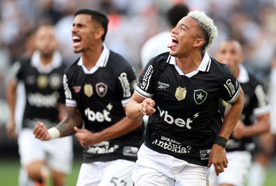 botafogo-busca-vaga-direta-na-libertadores3A-confira-cenarios-e-proximos-passos