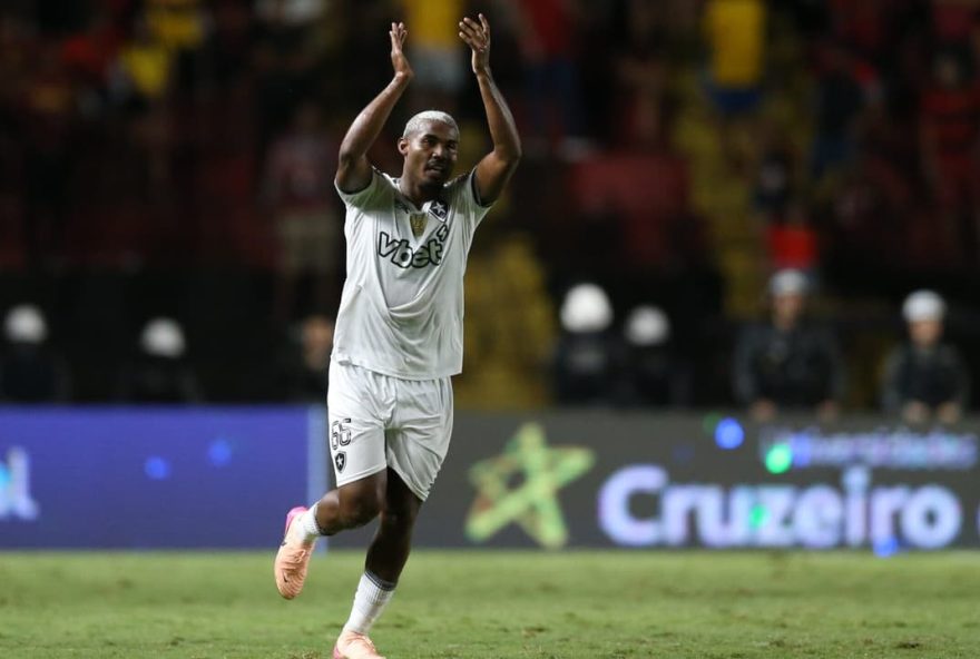 botafogo-encaminha-venda-de-cuiabano-para-clube-ingles