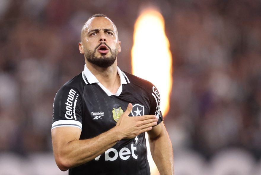 botafogo-enfrenta-o-palmeiras-sem-arthur-cabral-e-newton3A-confira-os-relacionados-e-desfalques-em-jogo-pela-20a-rodada-do-brasileirao