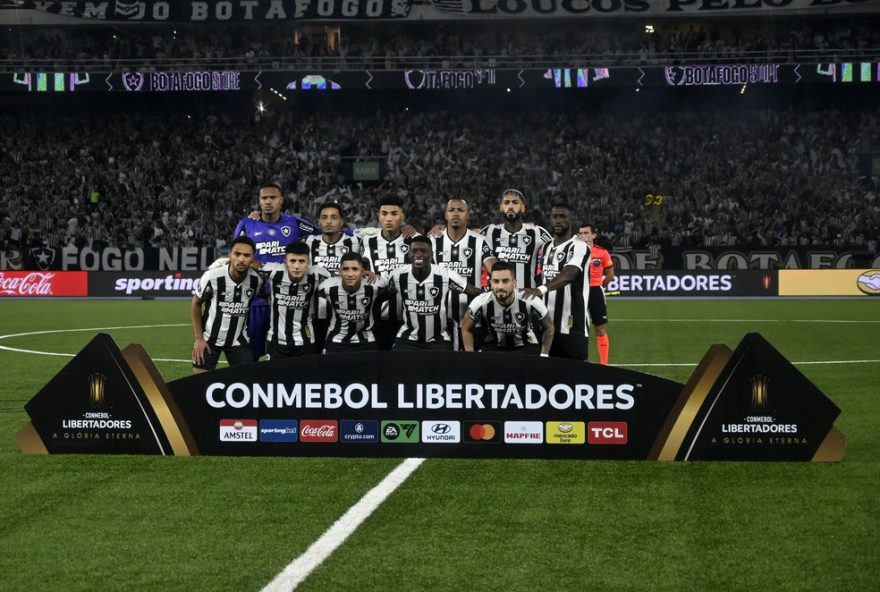 botafogo-faz-historia-na-libertadores-ao-golear-penarol3A-5-curiosidades-da-semifinal-memoravel botafogo-faz-historia-na-libertadores-ao-golear-penarol3A-5-curiosidades-da-semifinal-memoravel