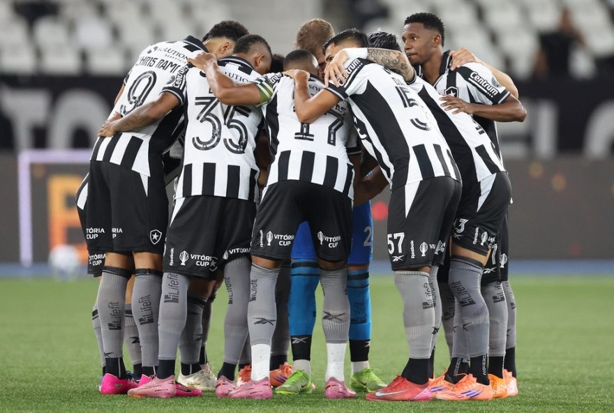 botafogo-na-briga-pela-vaga-direta-na-libertadores3A-proximos-passos-e-desafios