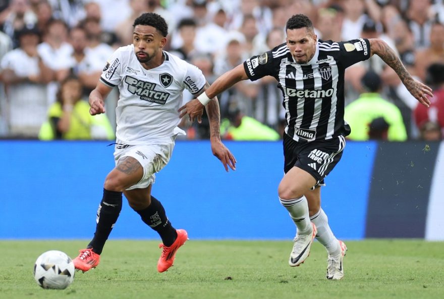 botafogo-passa-por-reformulacao-apos-conquista-da-libertadores-2024