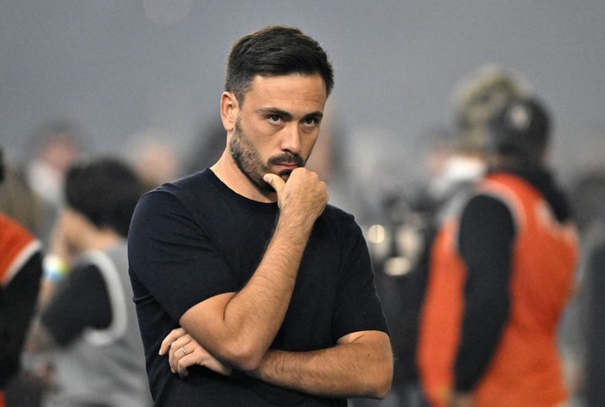 botafogo-se-prepara-para-enfrentar-o-vasco3A-lesoes-e-pressao-sobre-davide-agitam-o-elenco