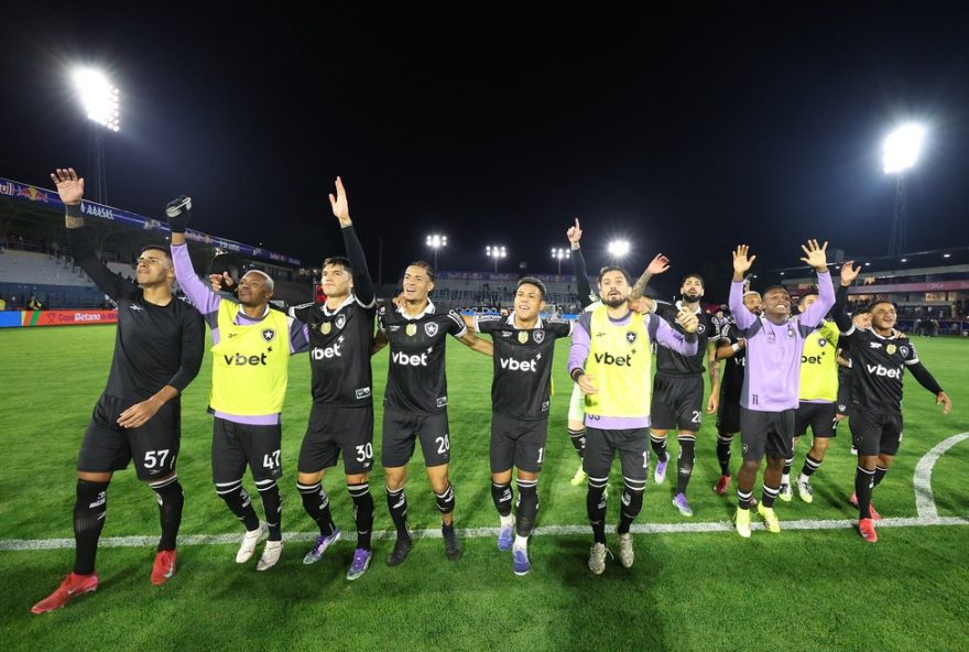 botafogo-segue-vivo-nas-principais-competicoes-do-futebol-nacional
