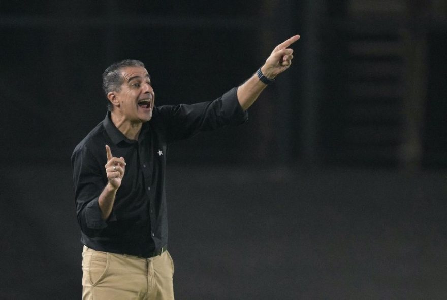 botafogo-sofre-terceira-derrota-consecutiva-na-libertadores-de-2025