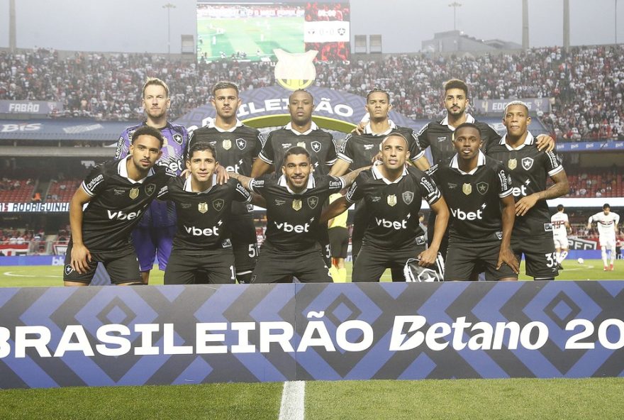 botafogo-traca-metas-com-reducao-de-3025-na-folha-salarial-em-2026