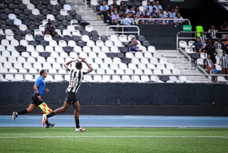 botafogo-vence-america-rj-com-destaque-de-yarlen-na-estreia-da-copa-rio-sub-20