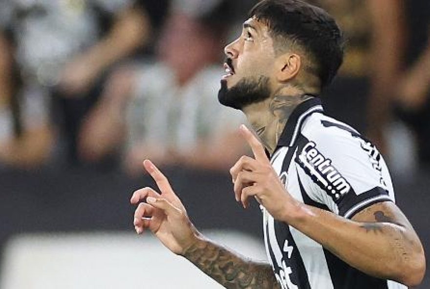 botafogo-vence-em-casa-com-gol-de-davide-e-abre-vantagem-sobre-bragantino