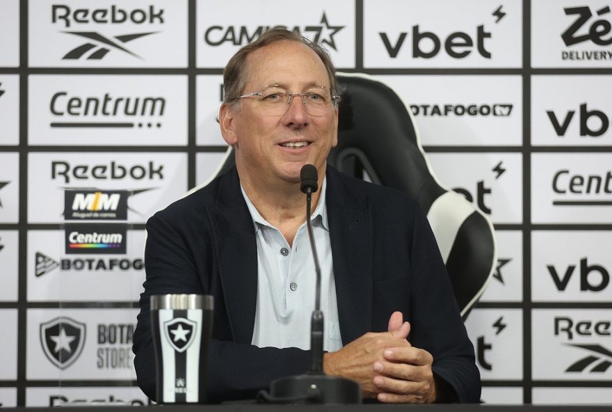 botafogo3A-ex-presidente-revela-planos-de-permanencia-com-ou-sem-john-textor-na-eagle-football