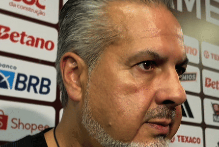 boto-adverte-atletas-do-flamengo-que-ultrapassaram-limites-com-filipe boto-adverte-atletas-do-flamengo-que-ultrapassaram-limites-com-filipe