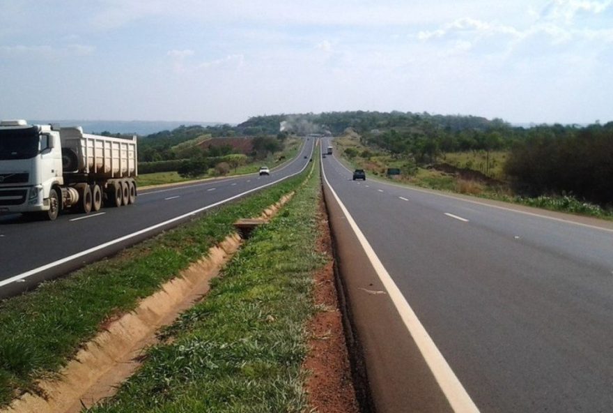 br-050-recebera-obras-de-melhorias-entre-minas-gerais-e-goias