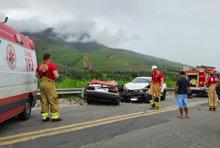 br-2593A-crianca-sobrevive-a-acidente-que-resultou-na-morte-do-pai2C-mae2C-avo-e-tia br-2593A-crianca-sobrevive-a-acidente-que-resultou-na-morte-do-pai2C-mae2C-avo-e-tia