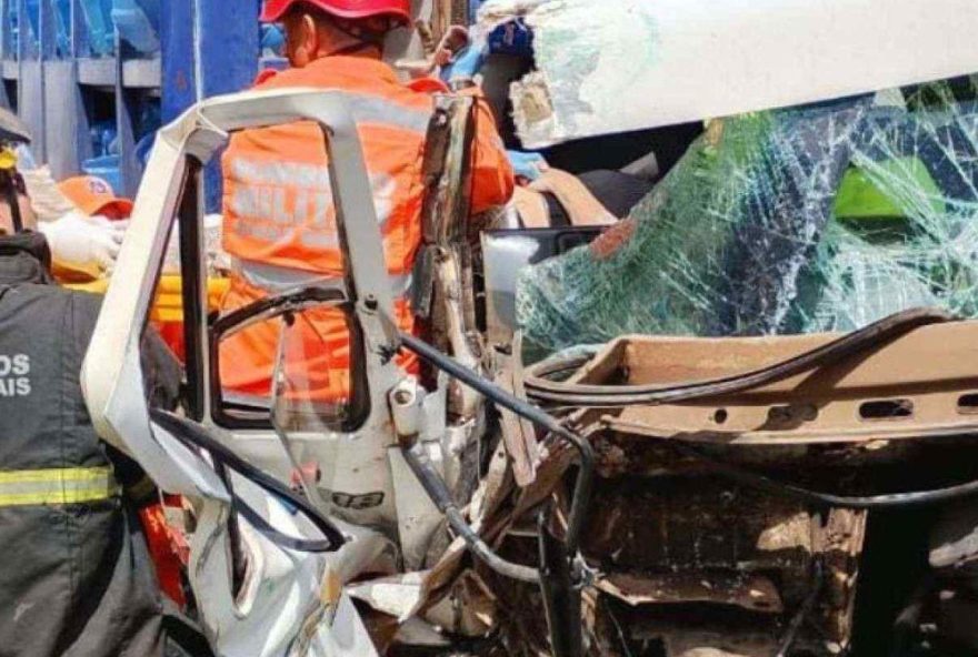 br-381-e-liberada-apos-acidente-e-horas-de-interdicao br-381-e-liberada-apos-acidente-e-horas-de-interdicao