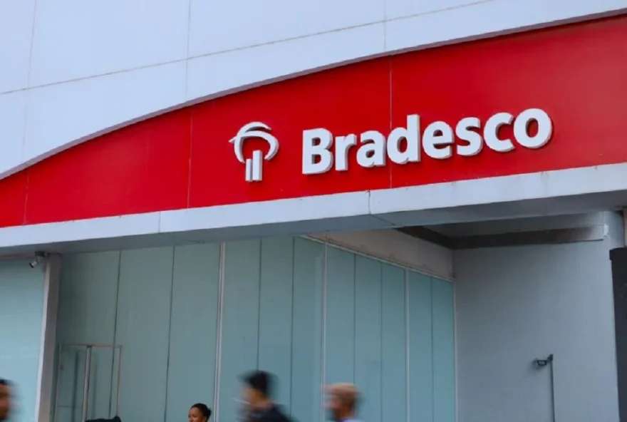 bradesco-bbdc43A-lucro-cresce-2925-no-2t252C-alcancando-r24-62C1-bilhoes-e-superando-expectativas