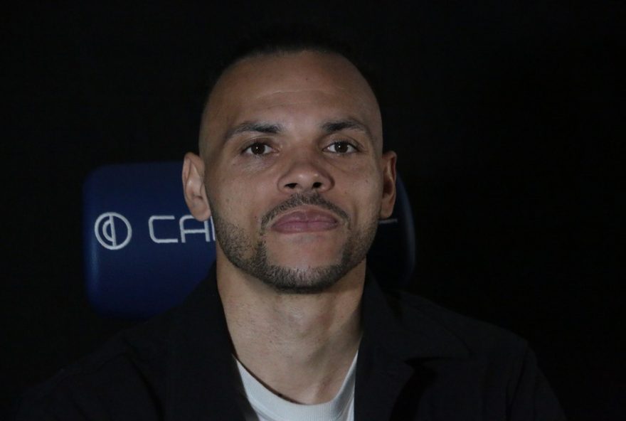 braithwaite-revela-bastidores-de-cobranca-do-gremio-e-projeta-sucesso-em-2026 braithwaite-revela-bastidores-de-cobranca-do-gremio-e-projeta-sucesso-em-2026