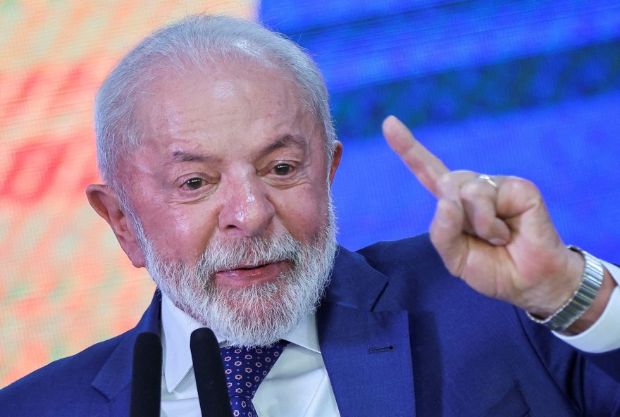 brasil-ameaca-impor-medidas-economicas-contra-eua-apos-aranceis-de-trump