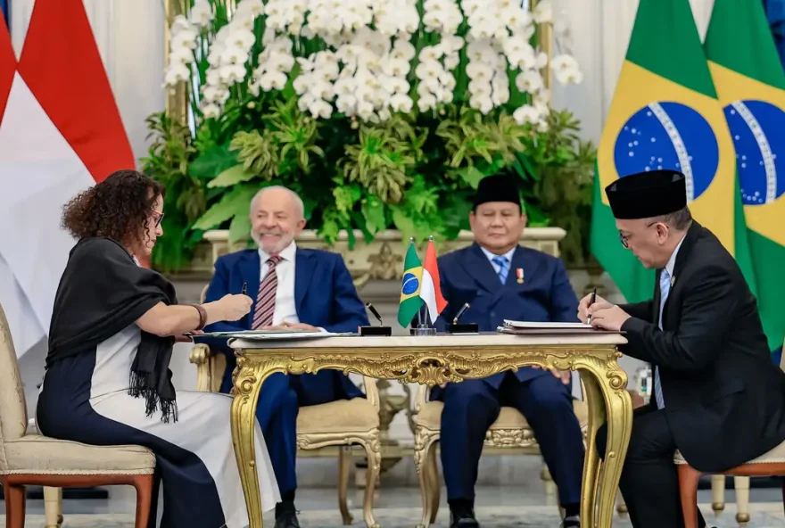 brasil-e-indonesia-divulgam-comunicado-ressaltando-cooperacao