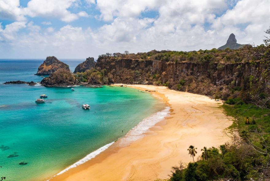 brasil-tem-duas-praias-entre-as-cinco-melhores-do-mundo