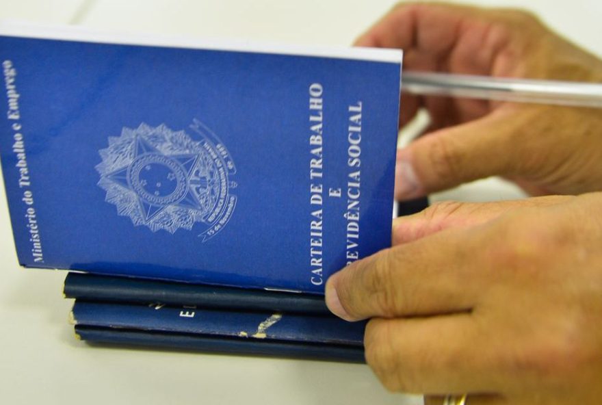 brasil-tem-pior-outubro-da-serie-em-geracao-de-empregos2C-aponta-caged