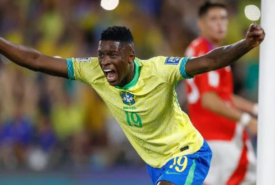 brasil-teve-ciclo-perdido-com-quatro-tecnicos-e-44-jogadores-estreantes