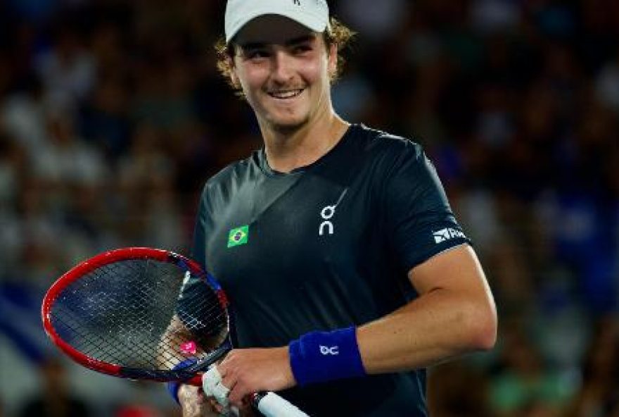brasil-vence-grecia-na-copa-davis-com-vitoria-de-fonseca-sobre-tsitsipas