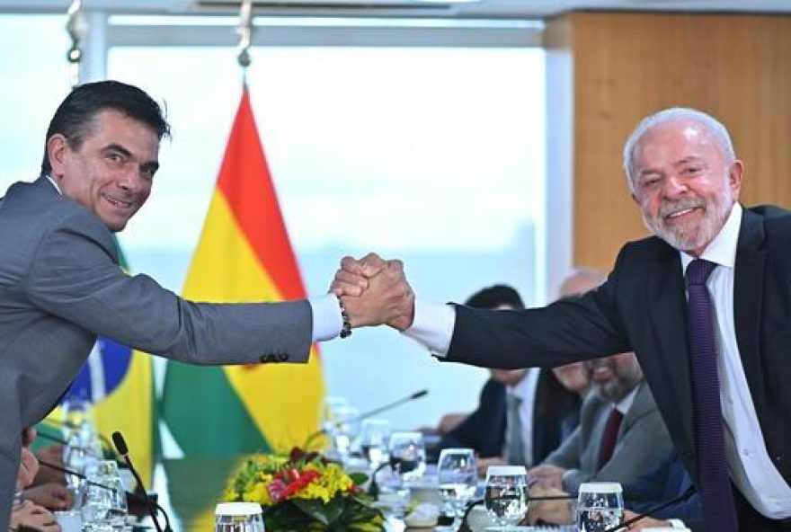 brasile-bolivia2C-accordi-su-energia2C-turismo-e-sicurezza-tra-lula-e-paz brasile-bolivia2C-accordi-su-energia2C-turismo-e-sicurezza-tra-lula-e-paz