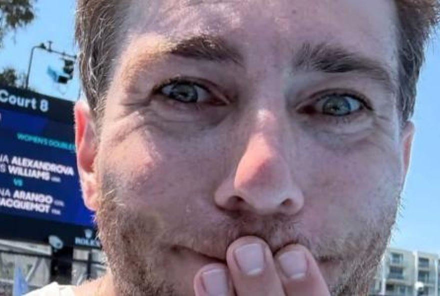 brasileiro-vence-desafeto-na-australia-e-provoca-nas-redes brasileiro-vence-desafeto-na-australia-e-provoca-nas-redes