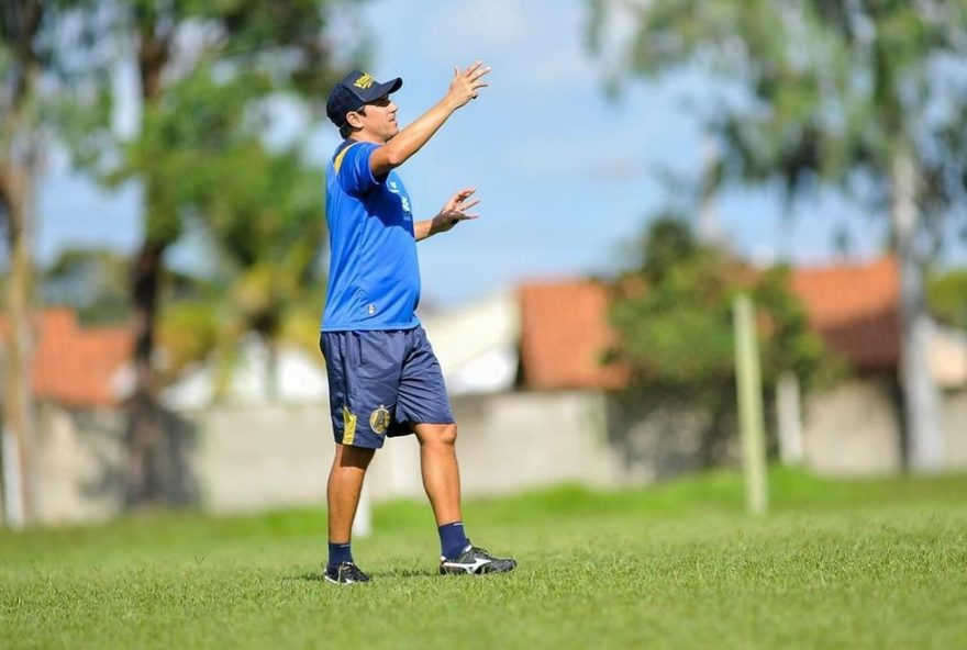 brasiliense-rescinde-contrato-com-lucio-flavio-apos-derrotas-em-amistosos3A-busca-por-novo-tecnico-para-2026 brasiliense-rescinde-contrato-com-lucio-flavio-apos-derrotas-em-amistosos3A-busca-por-novo-tecnico-para-2026
