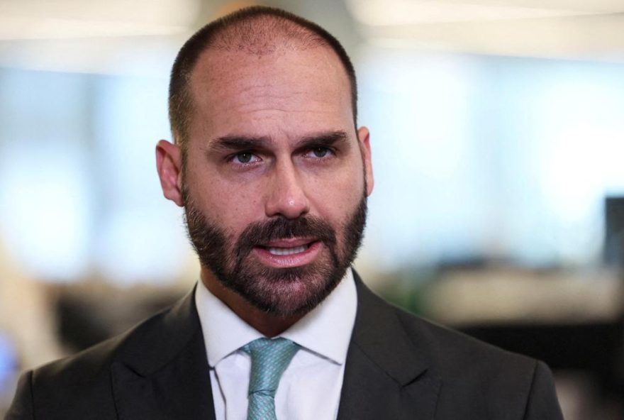 brazil-lower-house-removes-eduardo-bolsonaros-seat-for-missing-sessions brazil-lower-house-removes-eduardo-bolsonaros-seat-for-missing-sessions