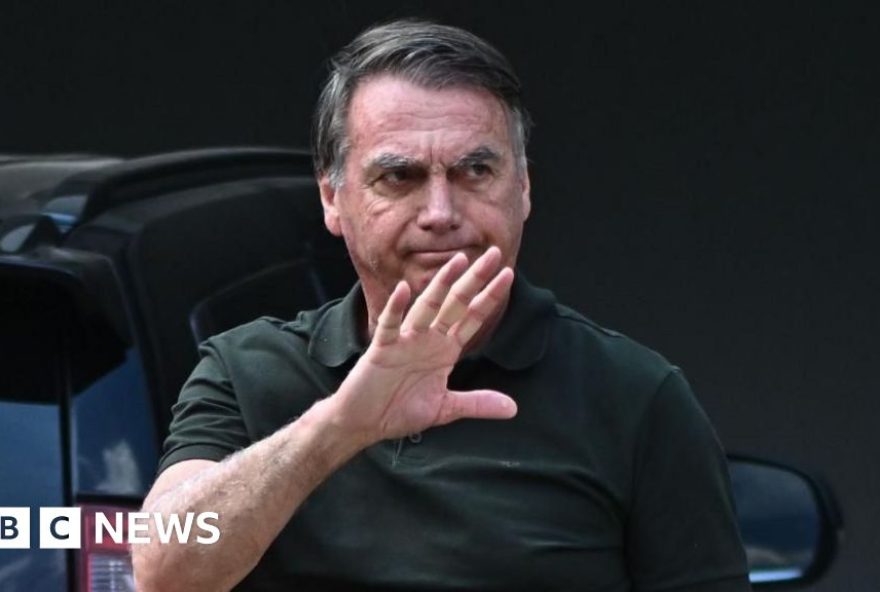 brazils-jair-bolsonaro-undergoes-second-procedure-for-persistent-hiccups brazils-jair-bolsonaro-undergoes-second-procedure-for-persistent-hiccups