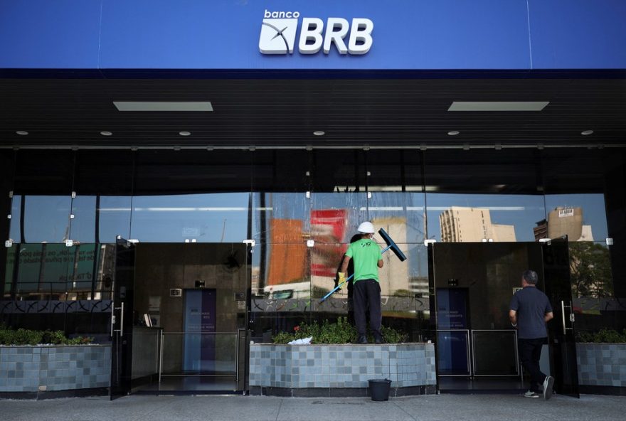 brb-contrata-auditoria-externa-para-investigar-compliance-zero3A-presidente-afastado-e-banco-master-sob-escrutinio brb-contrata-auditoria-externa-para-investigar-compliance-zero3A-presidente-afastado-e-banco-master-sob-escrutinio