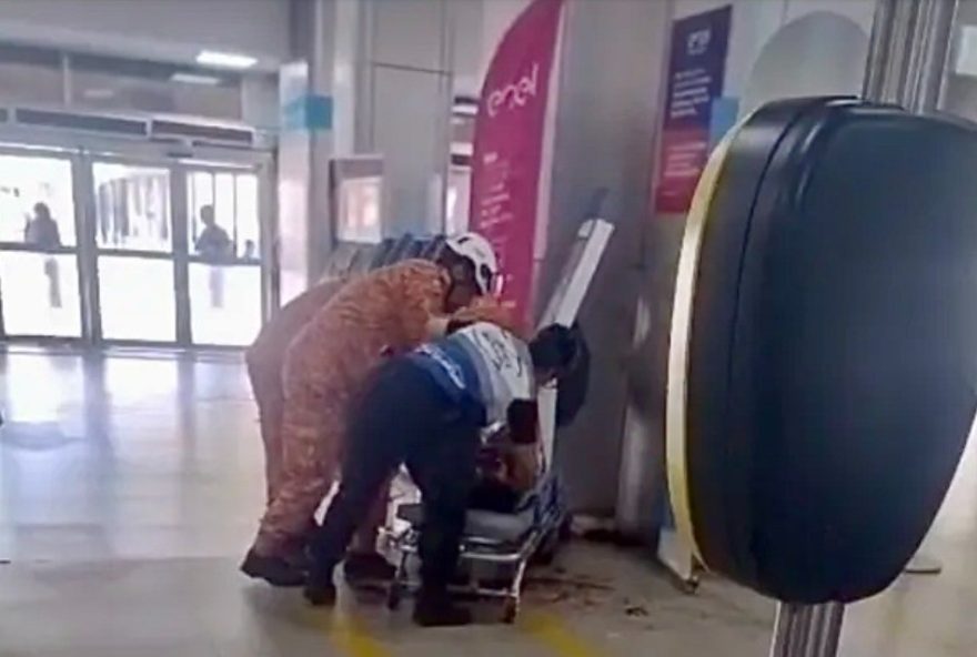 briga-entre-mulheres-resulta-em-facada-em-niteroi-vitima-gravemente-ferida briga-entre-mulheres-resulta-em-facada-em-niteroi-vitima-gravemente-ferida