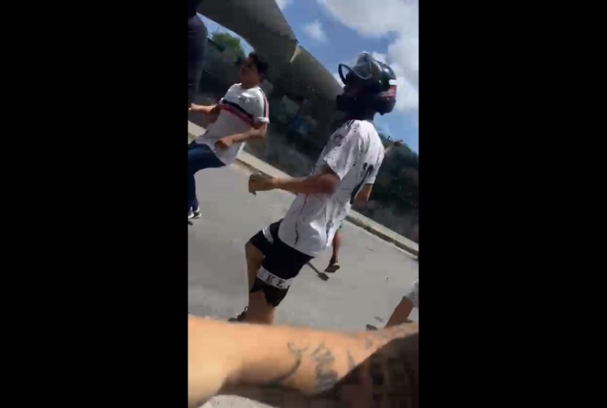 briga-entre-torcidas-organizadas-resulta-na-detencao-de-quatro-individuos-antes-de-classico-em-recife briga-entre-torcidas-organizadas-resulta-na-detencao-de-quatro-individuos-antes-de-classico-em-recife