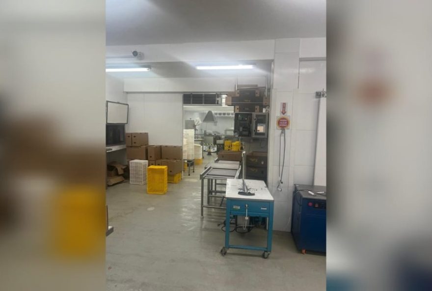 briga-fatal-em-frigorifico-de-itajai3A-funcionarios-discutem-e-um-e-morto-a-facadas briga-fatal-em-frigorifico-de-itajai3A-funcionarios-discutem-e-um-e-morto-a-facadas