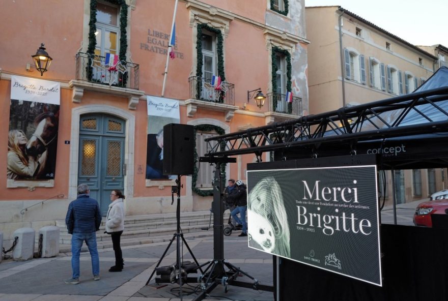 brigitte-bardot3A-icone-do-cinema-e-ativista-dos-direitos-animais2C-falecida-aos-91-anos-em-saint-tropez brigitte-bardot3A-icone-do-cinema-e-ativista-dos-direitos-animais2C-falecida-aos-91-anos-em-saint-tropez