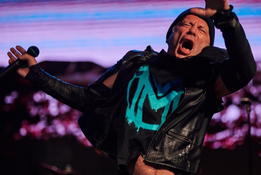 bruce-dickinson-revela-detalhes-do-show-solo-no-the-town3A-uma-celebracao-imperdivel-no-festival.-saiba-mais-sobre-seu-album-revisitado-e-os-40-anos-do-iron-maiden-no-brasil