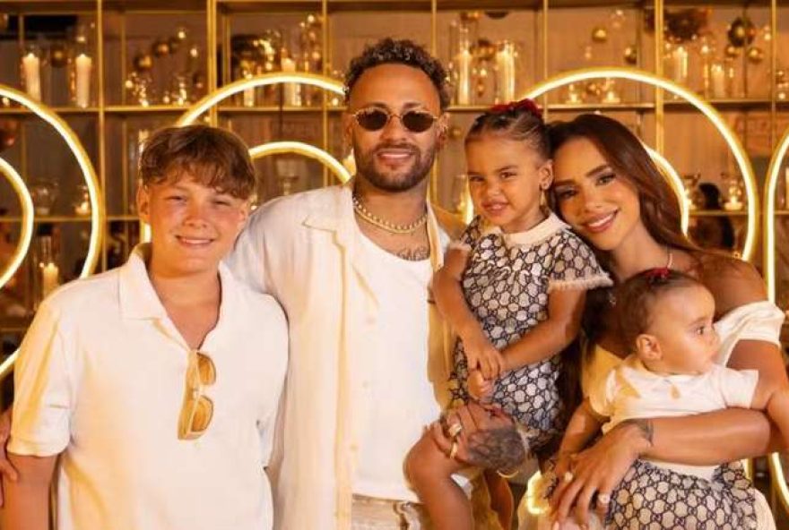 bruna-biancardi-desabafa-sobre-ataques-nas-redes-sociais3A-influenciadora-pede-respeito-as-filhas-de-neymar-jr bruna-biancardi-desabafa-sobre-ataques-nas-redes-sociais3A-influenciadora-pede-respeito-as-filhas-de-neymar-jr