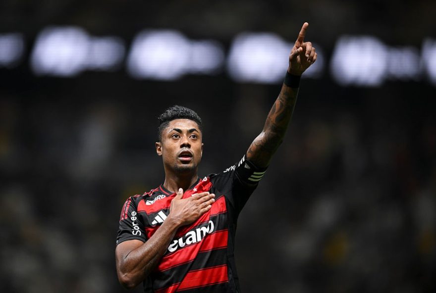 bruno-henrique-assume-protagonismo-no-flamengo-e-brilha-na-reta-final-da-temporada-2021