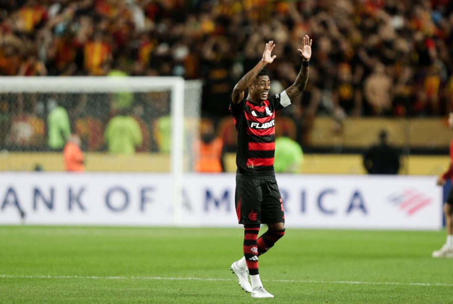bruno-henrique-destaca-evolucao-do-flamengo-ao-comparar-com-time-de-2019
