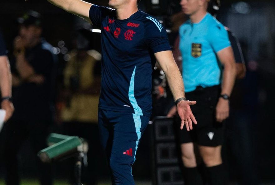 bruno-pivetti-deseja-sorte-ao-flamengo-no-intercontinental-e-destaca-integracao-entre-elencos-profissional-e-sub-20