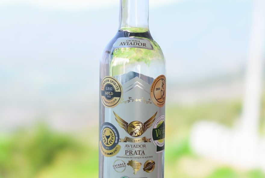 cachaca-aviador3A-da-ibiapaba-para-o-mundo-com-selo-organico-e-de-ig