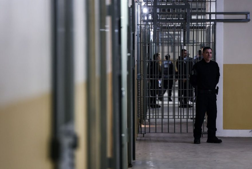 cadeia-publica-de-porto-alegre3A-incidente-com-presos-e-investigado-pela-corregedoria-geral-do-sistema-penitenciario