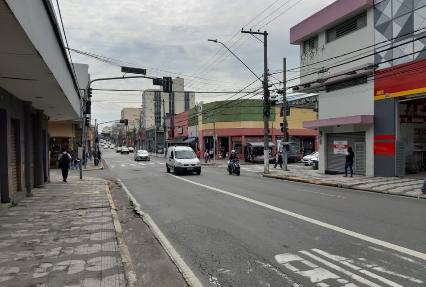 cadeirante-de-70-anos-e-atropelado-em-cruzamento-de-mogi-das-cruzes3A-rapidez-no-socorro-e-acao-das-autoridades-garantem-seguranca-e-normalizacao-do-transito cadeirante-de-70-anos-e-atropelado-em-cruzamento-de-mogi-das-cruzes3A-rapidez-no-socorro-e-acao-das-autoridades-garantem-seguranca-e-normalizacao-do-transito