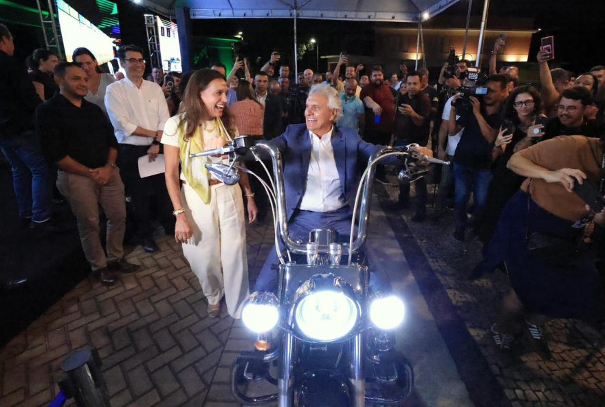 caiado-lanca-arena-goias-motovelocidade-para-motogp-em-goiania caiado-lanca-arena-goias-motovelocidade-para-motogp-em-goiania