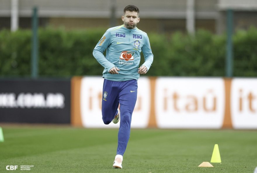 caio-henrique3A-em-busca-de-uma-vaga-na-lateral-esquerda-da-selecao-brasileira